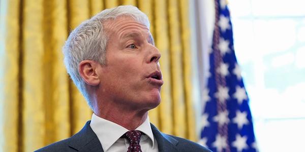 미국 에너지 장관  석유와 천연가스 생산 확대  화석연료 기업 타격 감수해야 