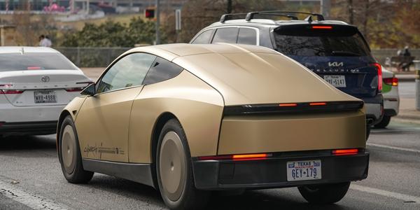 테슬라 태국까지 20개국에서 로보택시 인력 채용   글로벌 확장 포석 