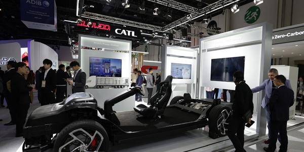 중국 CATL LFP 배터리 양극재 1200억 위안어치 주문  리튬 가격 급등에 대응 