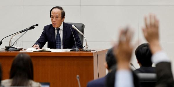 일본 중앙은행 기준금리 추가 인상 4월로 앞당길 가능성   엔 약세에 대응 