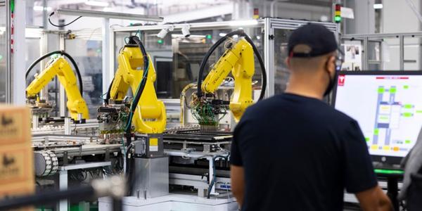 테슬라 캘리포니아에 연구개발 단지 확장   AI 자율주행 투자 일환 