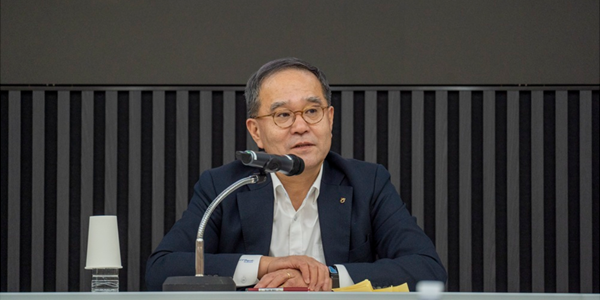 농협중앙회 특별감사 받는 와중에 내실 다지는 농협금융  이찬우 정책 연계로 중심 잡는다