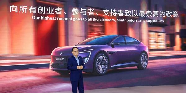 중국 창안자동차 전기차와 로봇에 올해 전고체 배터리 상용화 시험  내년엔 양산 목표 