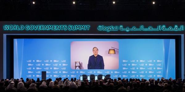 중국 CATL 쩡위췬  대미 투자 의향 있다   다음 대선 2028년에 변화 기대