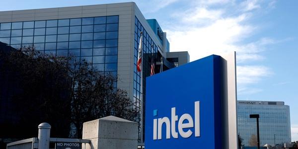  AMD가 인텔 인수  만우절 보도 뒤 주가 상승   현실화 가능성 충분  분석도