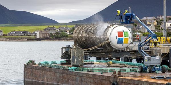 스페이스X 우주사업 구상에 회의론  MS  해저 데이터센터  실패 답습할까