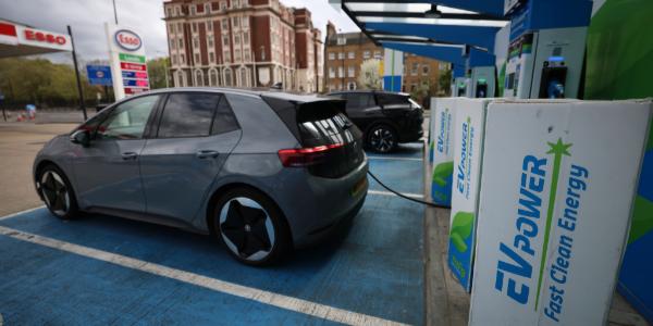 유럽 3월 전기차 판매량 전년 대비 37  급증  이란 전쟁에 영향 받아