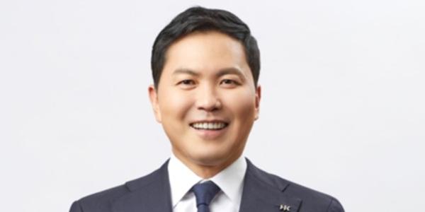 윤상현 한국콜마 및 콜마홀딩스 부회장