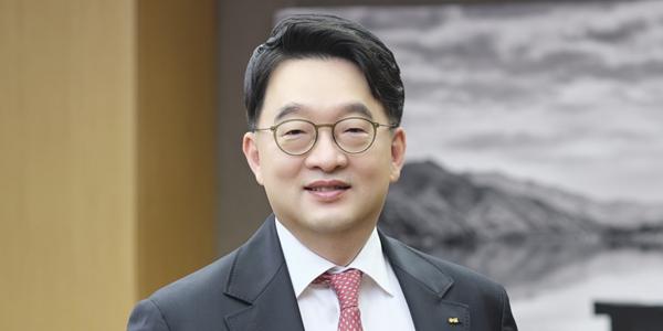 이우현 OCI홀딩스 대표이사 회장