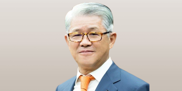 최신원 SK네트웍스 명예회장