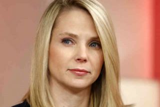 "야후를 손정의에게 넘겨라"