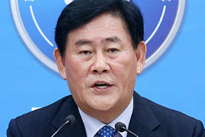 [Who Is ?] 최경환 전 경제부총리 겸 기획재정부 장관