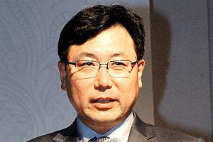 도성환, 매각설로 흠집난 홈플러스 내실 다지기에 온힘