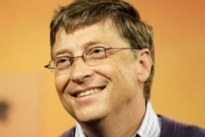 빌 게이츠, 나델라의 MS 개혁 전폭적 지지