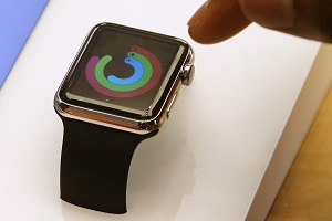 애플워치 앱 3천개 공개 "쓸모없는 앱 많다" 비판 봇물