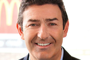 맥도날드, 백악관 대변인 출신을 '홍보총괄'로 영입