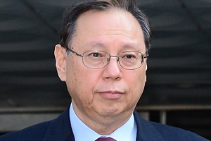 구본무 "LG그룹, 변화에 먼저 대응해 시장선점해야"
