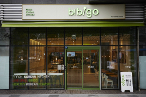 CJ푸드빌 이랜드, 한식 세계화 누가 먼저 성공할까