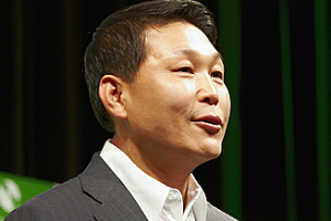 미샤의 서영필과 네이처리퍼블릭의 정운호, 엇갈린 운명