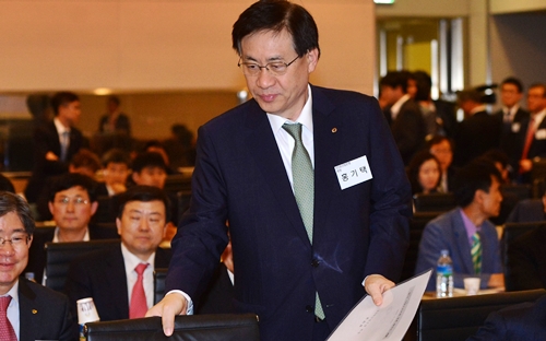 홍기택, 대우조선해양 부실 책임론에 왜 반기 들었나