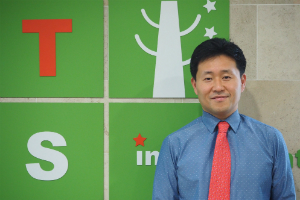 김웅, '바이아웃' 솜씨로 티에스인베스트먼트 코스닥 상장