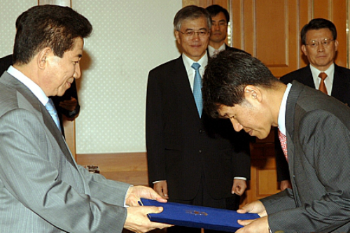 [Who Is ?] 김수현 청와대 사회수석