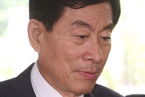 윤석열, ‘국정원 민간인 댓글부대’ 수사로 이명박 겨냥할까