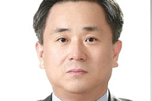 [Who Is ?] 권중원 흥국화재 사장