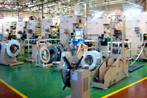 갤로퍼 개발주역 유기철, '세원'의 해외공장 위해 코스닥 이전상장