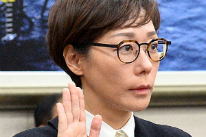 구본성 아워홈 맡아 실적에서 성과, 구지은과 후계경쟁은 진행형 