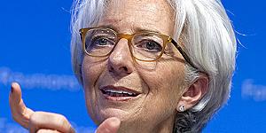 IMF 올해 세계경제 성장률 전망 0.1%포인트 낮춰, 미국은 상향 