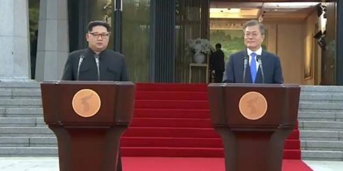 김정은이 조롱거리에서 매력적 인물로 바뀐 배경에 외국언론 집중 