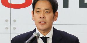 답답한 정용진, 이마트 스타필드와 골목상권 '동행' 쉽지 않아 