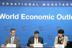IMF 올해 세계 경제성장률 3.9% 유지, 무역분쟁에 우려 보여 