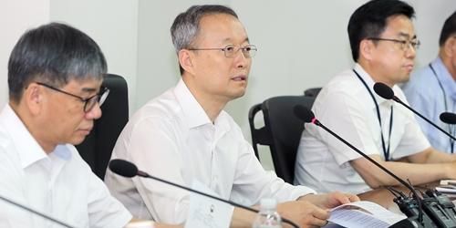 백운규, 전력공기업에  “8월 전력수급 안정적 관리에 힘써야”