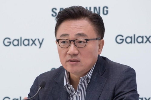 고동진 "삼성전자 갤럭시S9와 갤럭시노트9 판매량 자신한다"