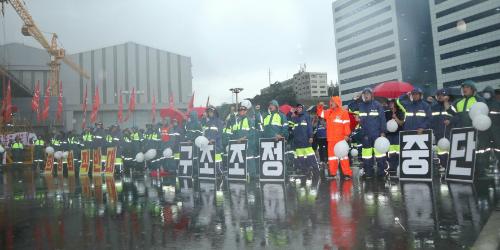 현대중공업 노조, '희망퇴직' 반대하며 사흘간 부분파업 들어가 