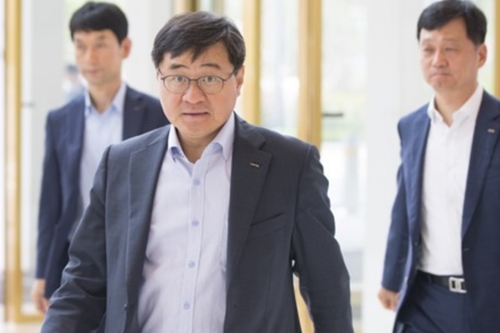 [Who Is ?] 이봉철 롯데지주 최고재무책임자 사장