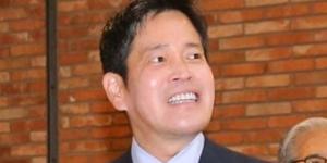 [오늘Who] 정용진, 야심작 ‘삐에로쑈핑’ 외국인 상대로 시험하다 