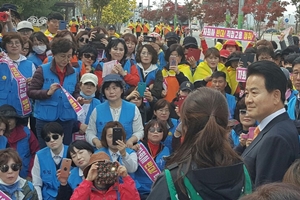 이강래, 도로공사 톨게이트 요금수납원의 정규직 전환 부담 산더미  