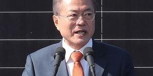 문재인 “현대중공업 군산 조선소 재가동 방안 찾겠다”