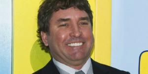 '스폰지밥' 만든 스티븐 힐렌버그 루게릭병으로 별세, 향년 57세