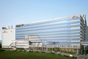 [오늘Who] <a href='https://www.businesspost.co.kr/BP?command=article_view&num=425744' class='human_link' style='text-decoration:underline' target='_blank'>최태원</a>, SK하이닉스 반도체 투자계획 더 내놓을까 