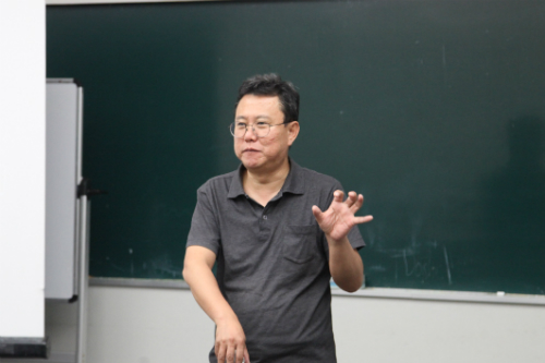 [인터뷰] '섭외 1순위 글쓰기 강사' 백승권이 알려주는 '보고서 법칙'