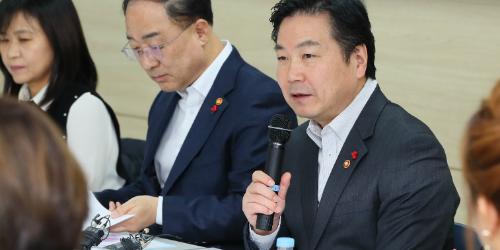 홍종학, 옛 도심 개발로 자영업자 위한 ‘상권 르네상스’ 힘실어 