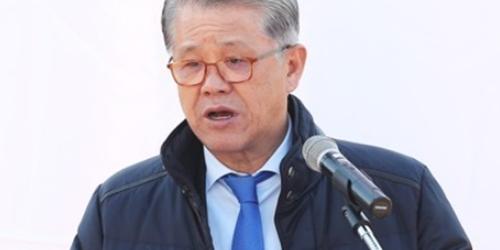 SK네트웍스 주가 3%대 하락, 웅진코웨이 인수 불참에 실망감 번져 