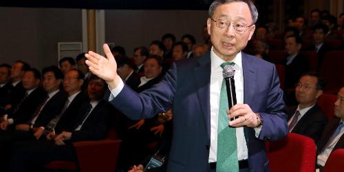 황창규, KT와 계열사 경영전략행사에서 5G 시대 1등 결의 다져