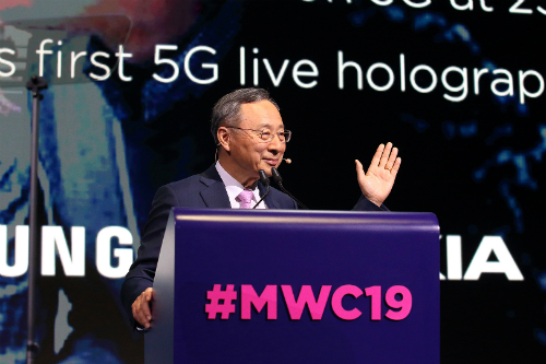 황창규, MWC 기조연설에서 "5G는 인류에 공헌하는 기술 돼야"