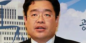 안희정 법정구속한 부장판사 홍동기는 성폭력 피해자 인권 중시  