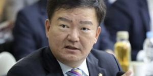 민경욱 